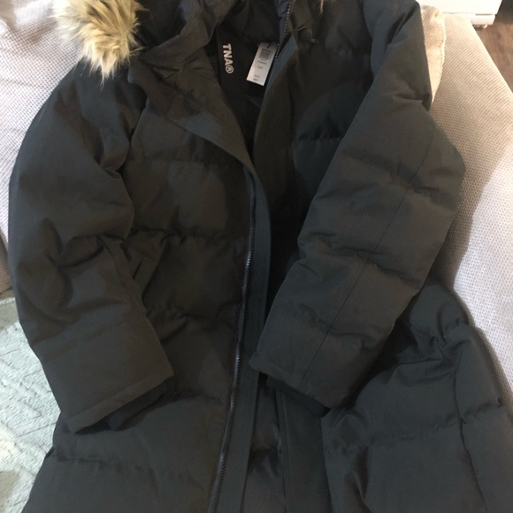 TNA Down Filled Winter Jacket Black XL BNWT - Picture 2 of 6